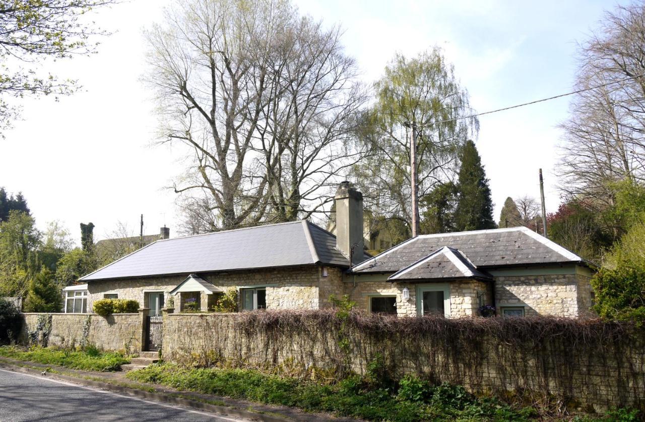 Cosy Stone Cottage, The Bungalow Perrotts Brook Cirencester Exterior photo